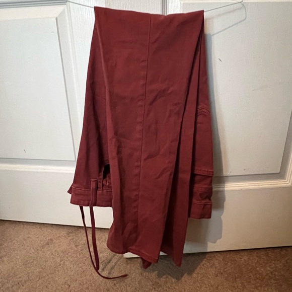 UNIQLO slim fit EZY jeans - Picture 2 of 2